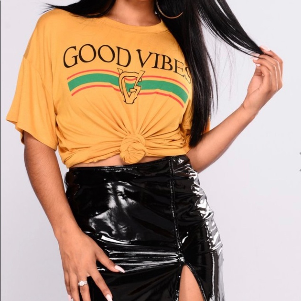 fashion nova good vibes tshirt
